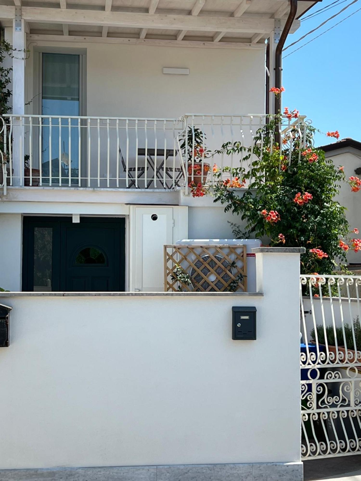 Ferienwohnung Aranceto 10 Massa  Exterior foto